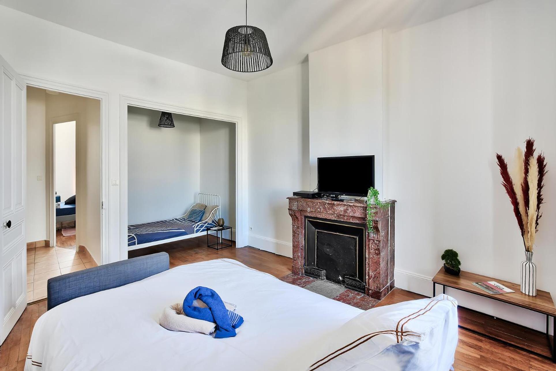 L'Oasis Urbaine - Spacieux Et Elegant Pour 5 Pers Saint-Fons Екстер'єр фото
