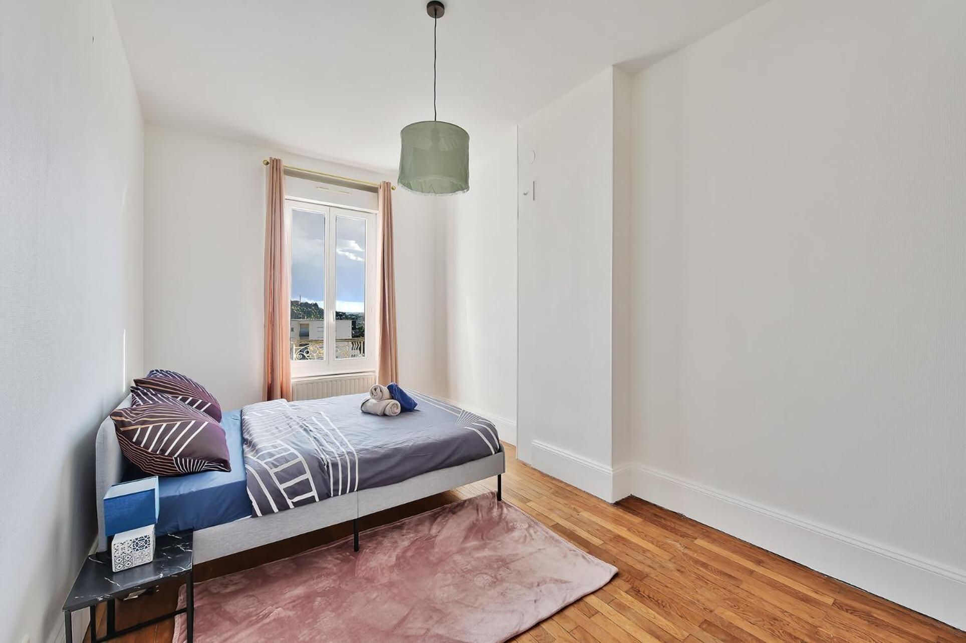 L'Oasis Urbaine - Spacieux Et Elegant Pour 5 Pers Saint-Fons Екстер'єр фото